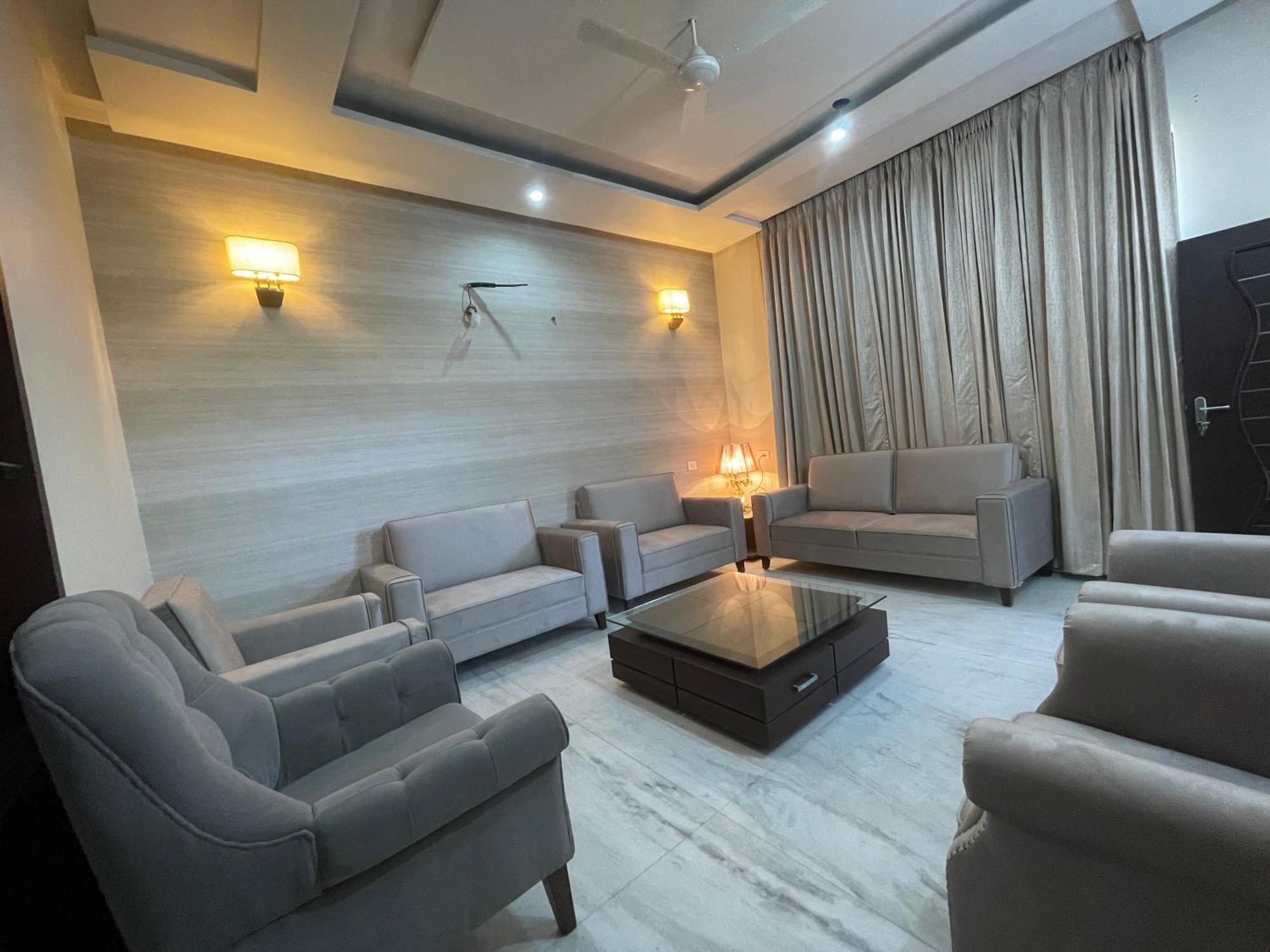 Urban Oasis Villa Amritsar Buitenkant foto