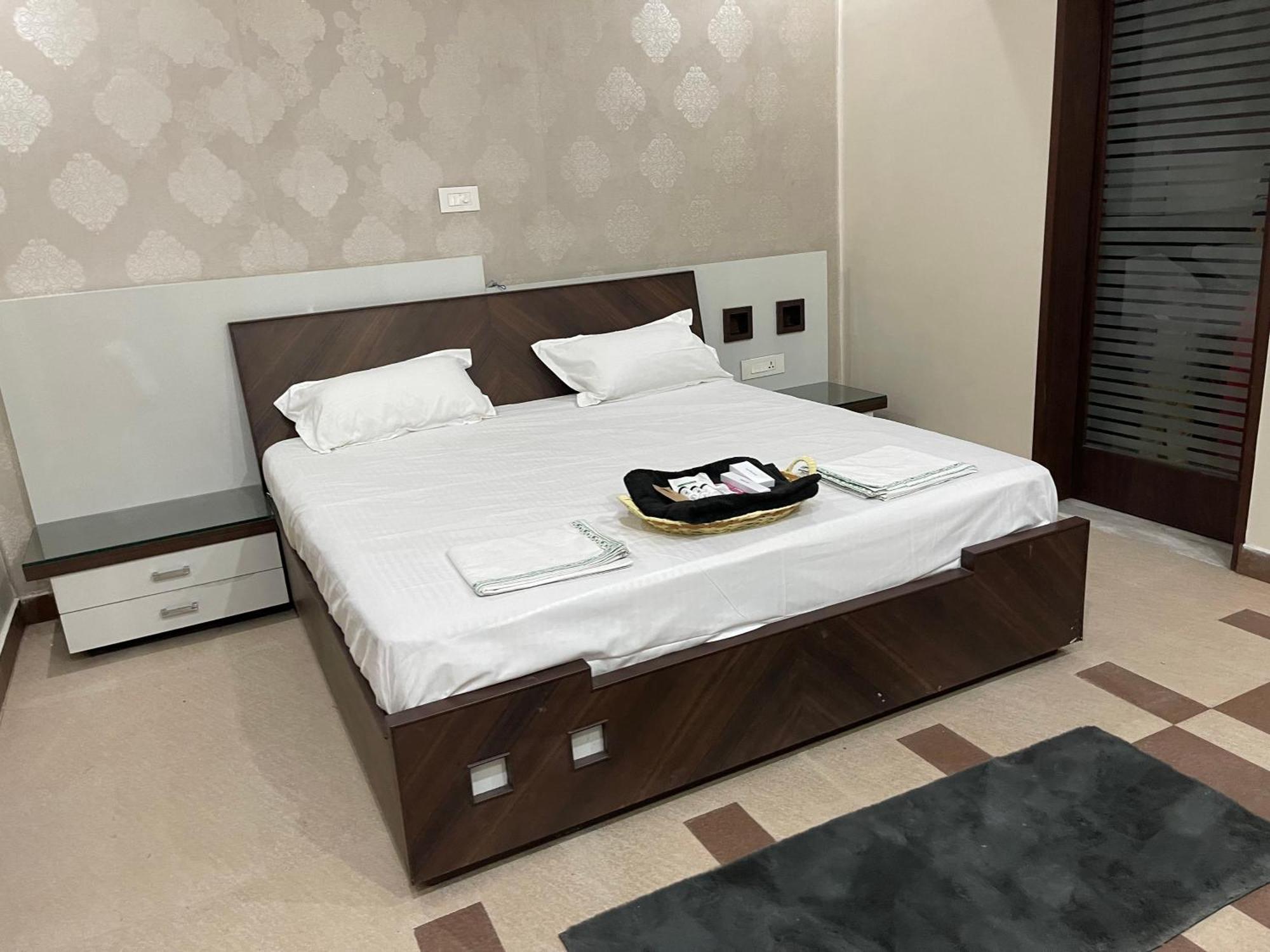 Urban Oasis Villa Amritsar Buitenkant foto